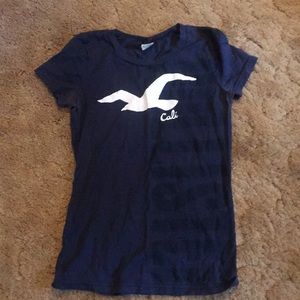 Hollister navy blue tee